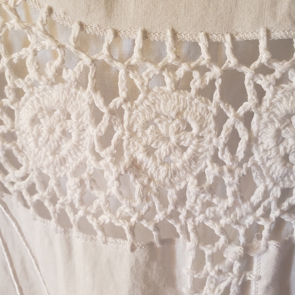 Le Chateau Vintage Skirt Crochet Detail. - Picture 5 of 8